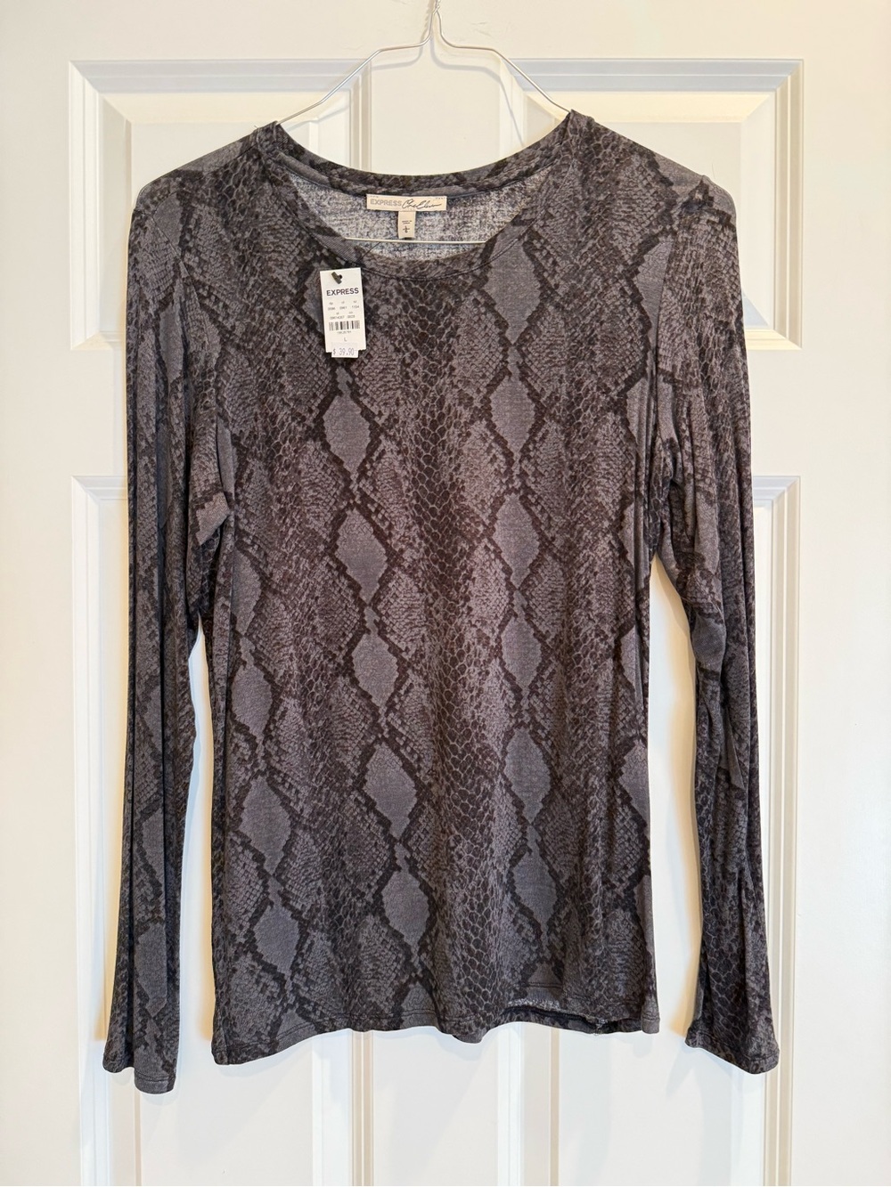 Express Gray Snake-Print Long Sleeve Tee size large